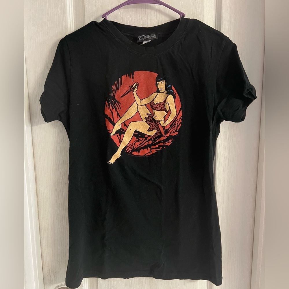 Betty Page Black T-Shirt; Women’s XL